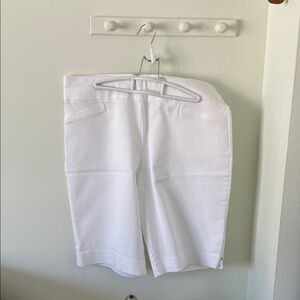 Croft & Barrow White Women's Bermuda Shorts